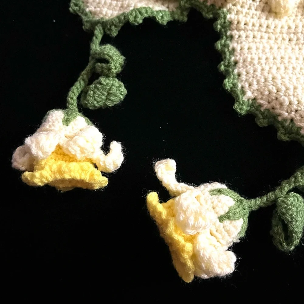 Seattle Hat Shop Hand Made Crochet Baby Blossom Hat -  NWT